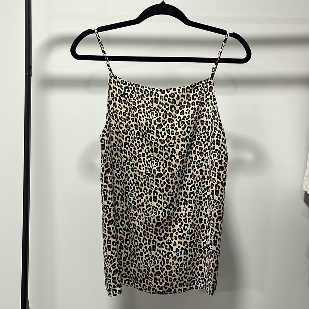 LOFT outlet cheetah top, size M, new with tag